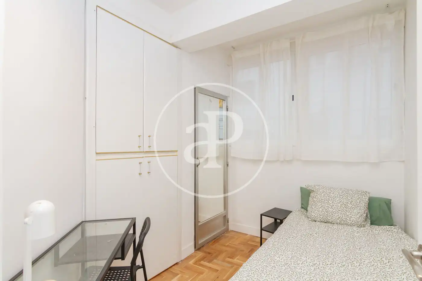Piso en venta en C. de Sánchez Barcáiztegui, Pacífico