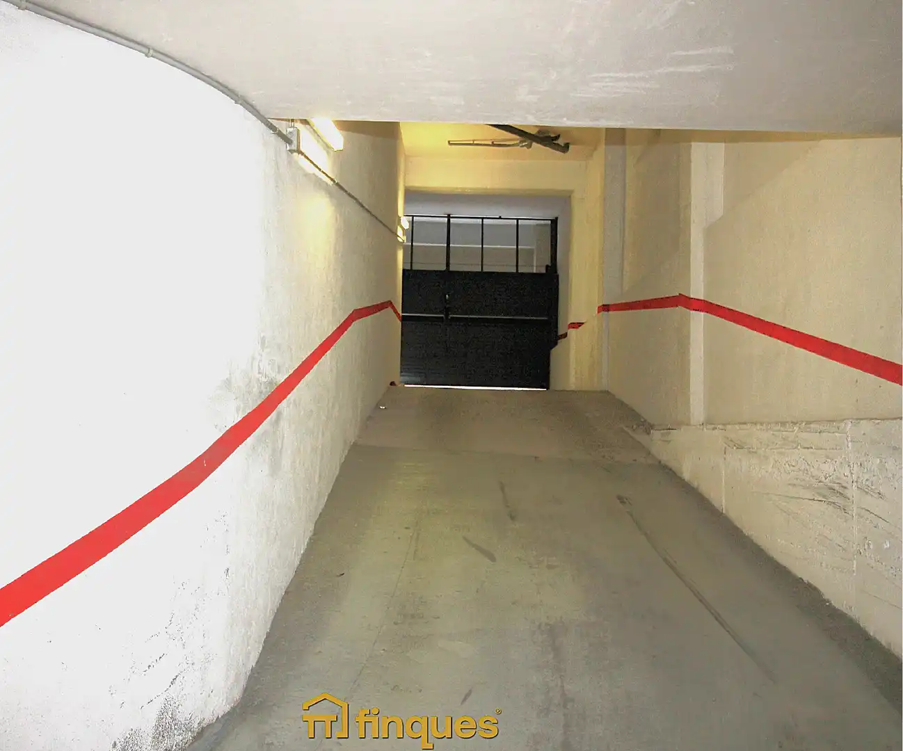 Parkplatz zum Verkauf in Col.legis Nous, imagen 9