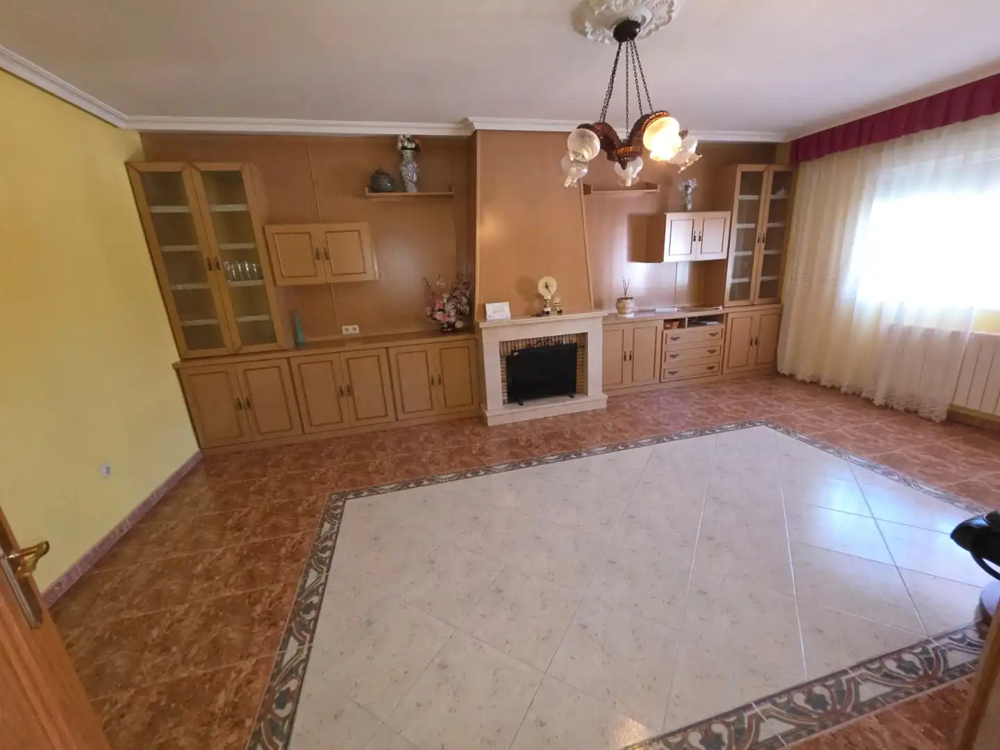 Sala de estar de Casa o chalet en venta en Los Cerralbos con Aire acondicionado, Calefacción y Jardín privado