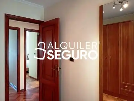 Piso de alquiler en Culleredo con Calefacción, Terraza y Trastero