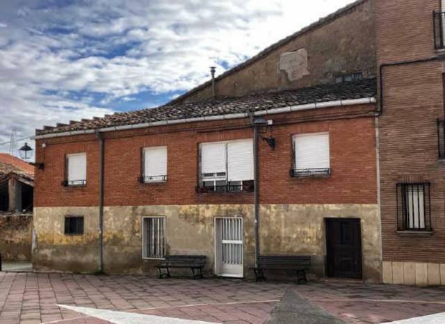 Casa adosada en Venta en Pz El Horreo en Grañón