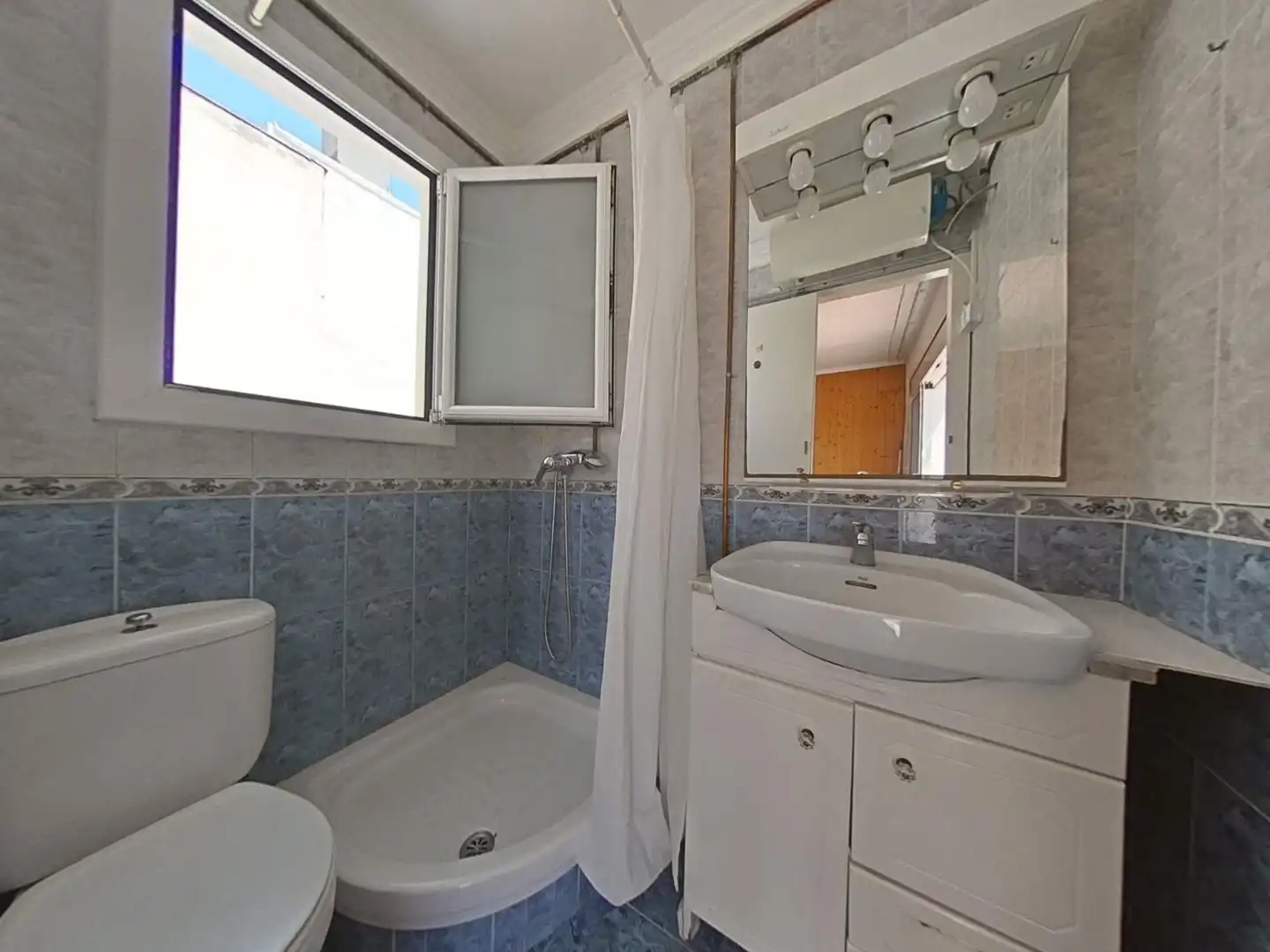 Baño de Ático en venta en Salou