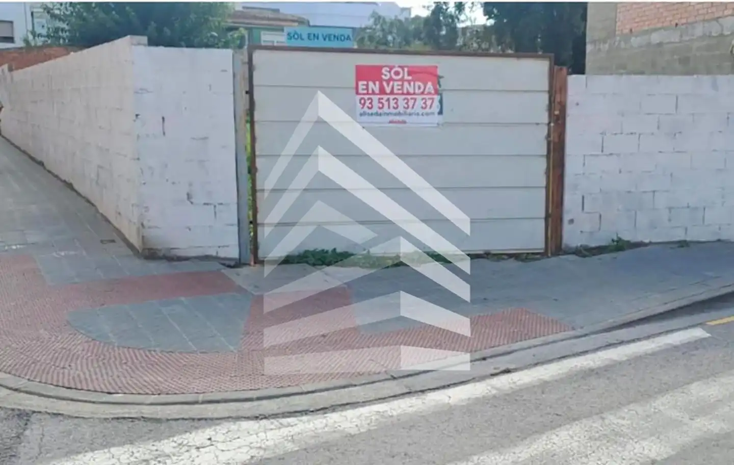 Terrenys i solars en venda a Emili Joan