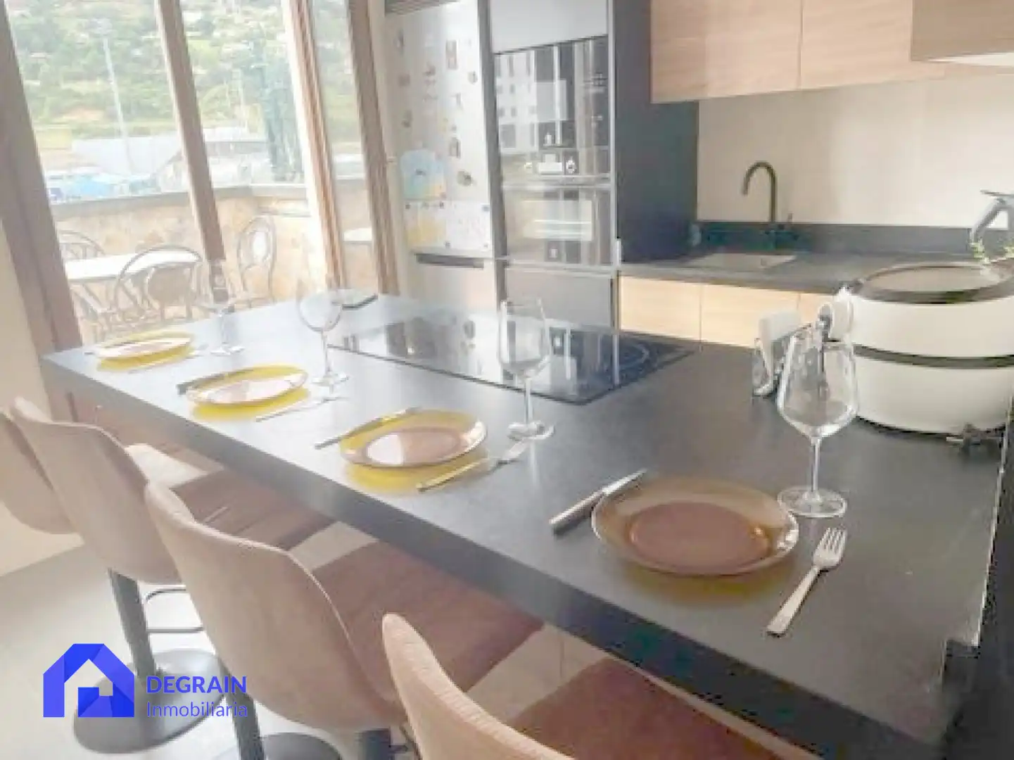 Cocina de Ático en venta en Oviedo  con Calefacción, Parquet y Terraza