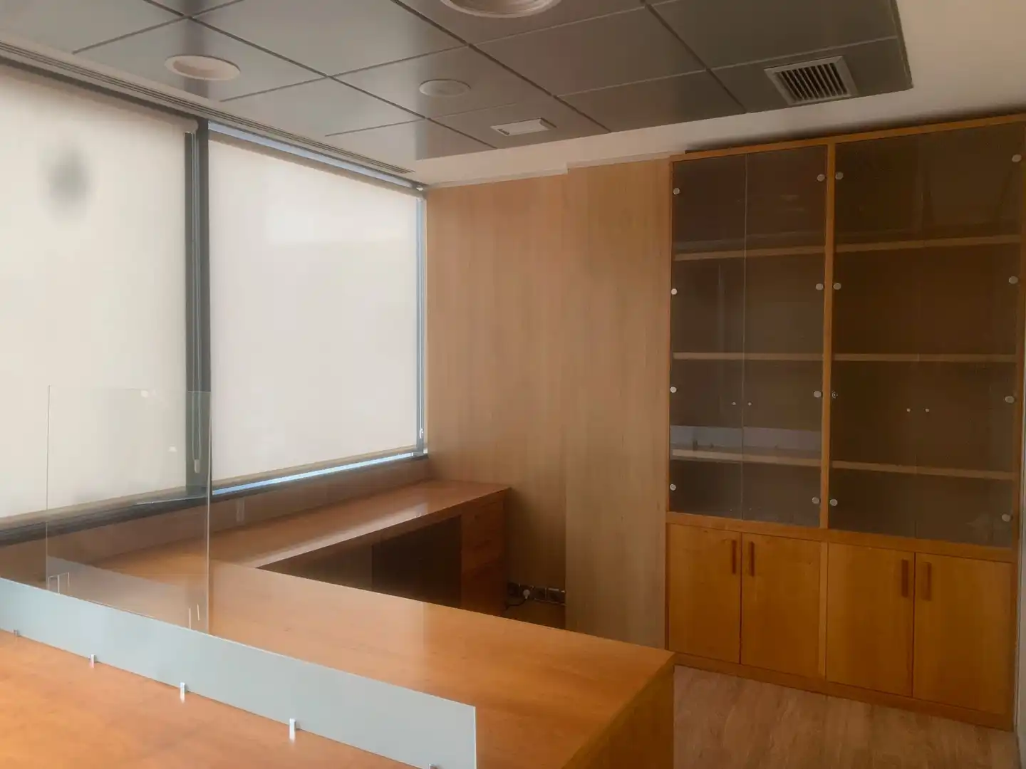 Office for rent in N/A, -1, Milagrosa