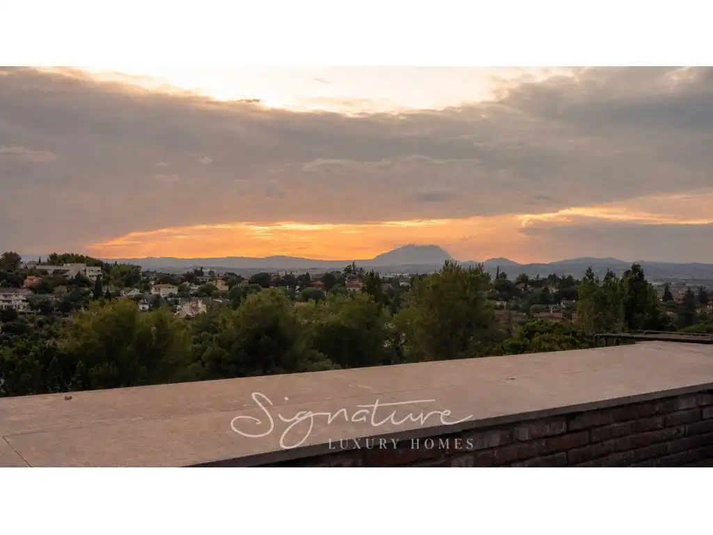 Vista exterior de Àtic de lloguer en Sant Cugat del Vallès amb Terrassa i Piscina comunitària