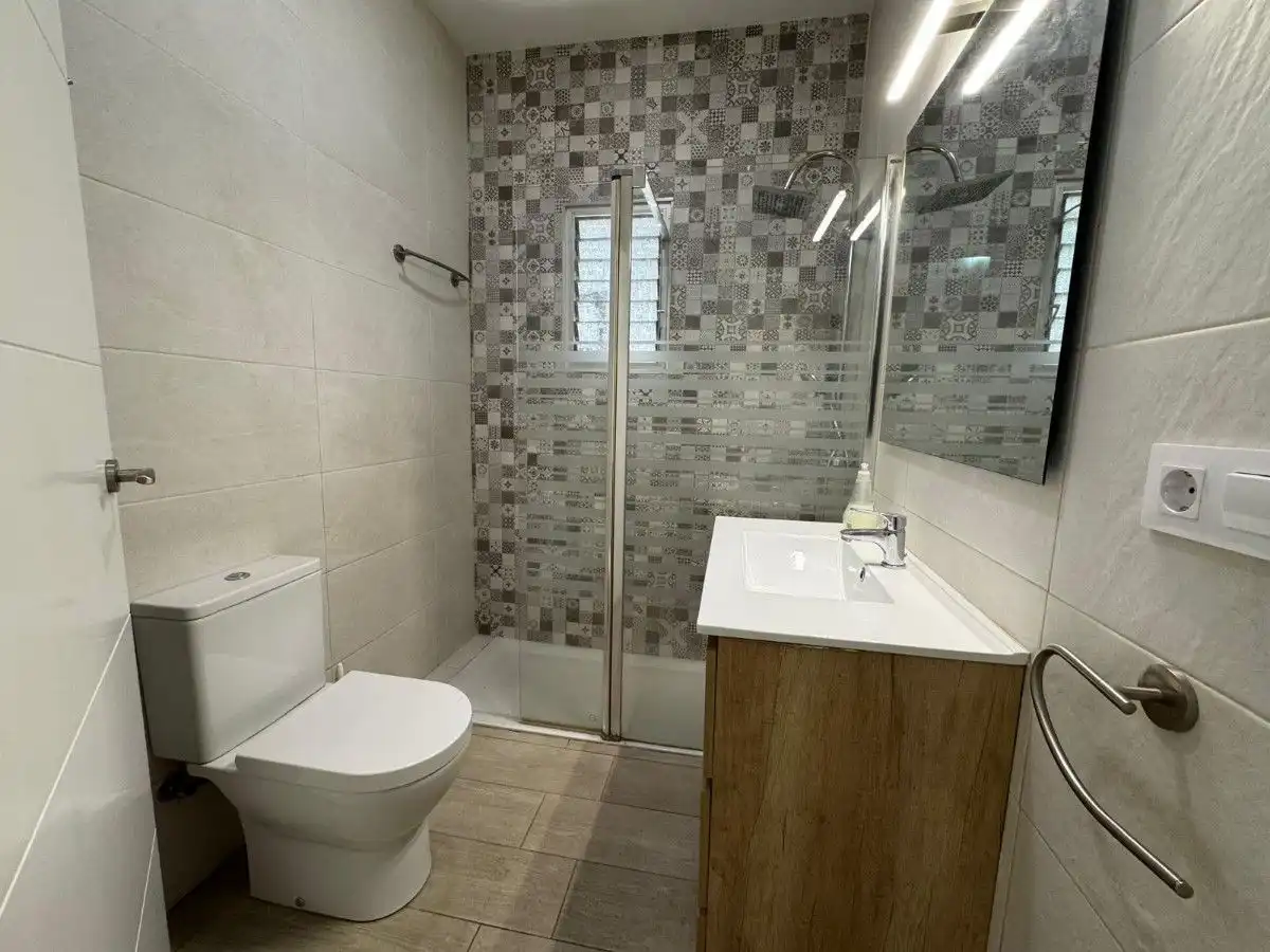 Bany de Casa o xalet en venda en Aldaia amb Terrassa