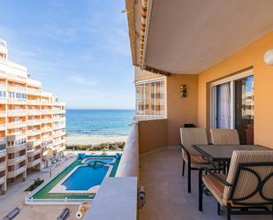 Dormitori de Apartament en venda en La Manga del Mar Menor amb Jardí privat, Terrassa i Piscina comunitària
