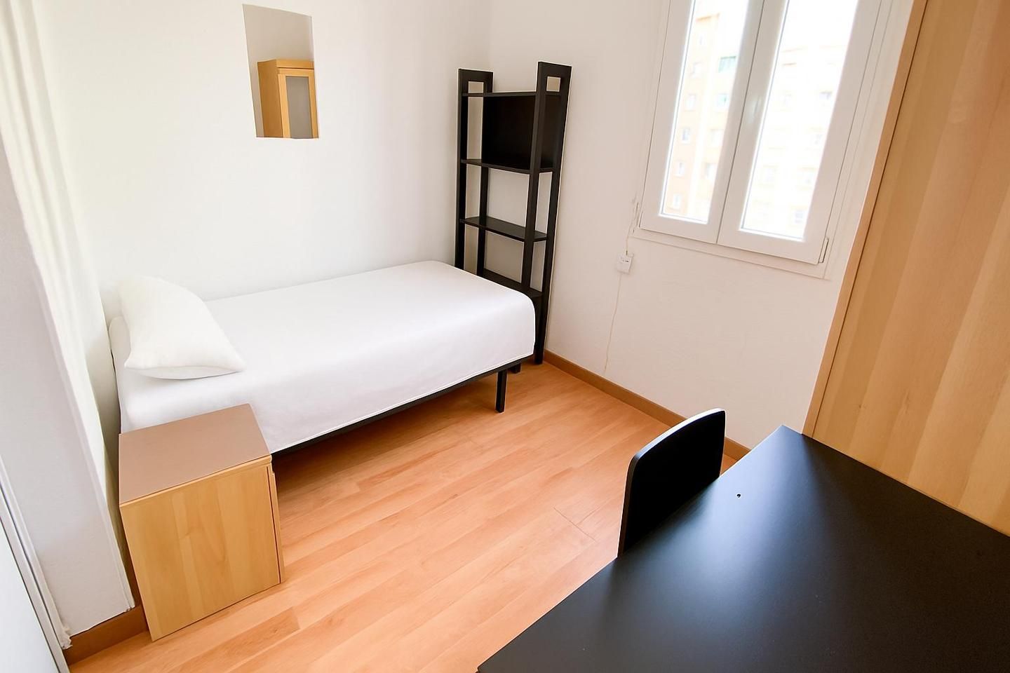 Piso para compartir en De Fernández De Los Ríos, Gaztambide, Chamberí,  Madrid Capital