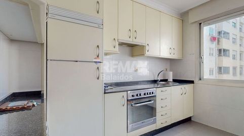 Foto 4 de Piso en venta en Rúa Caracas, Plaza España - Corte Inglés, Vigo
