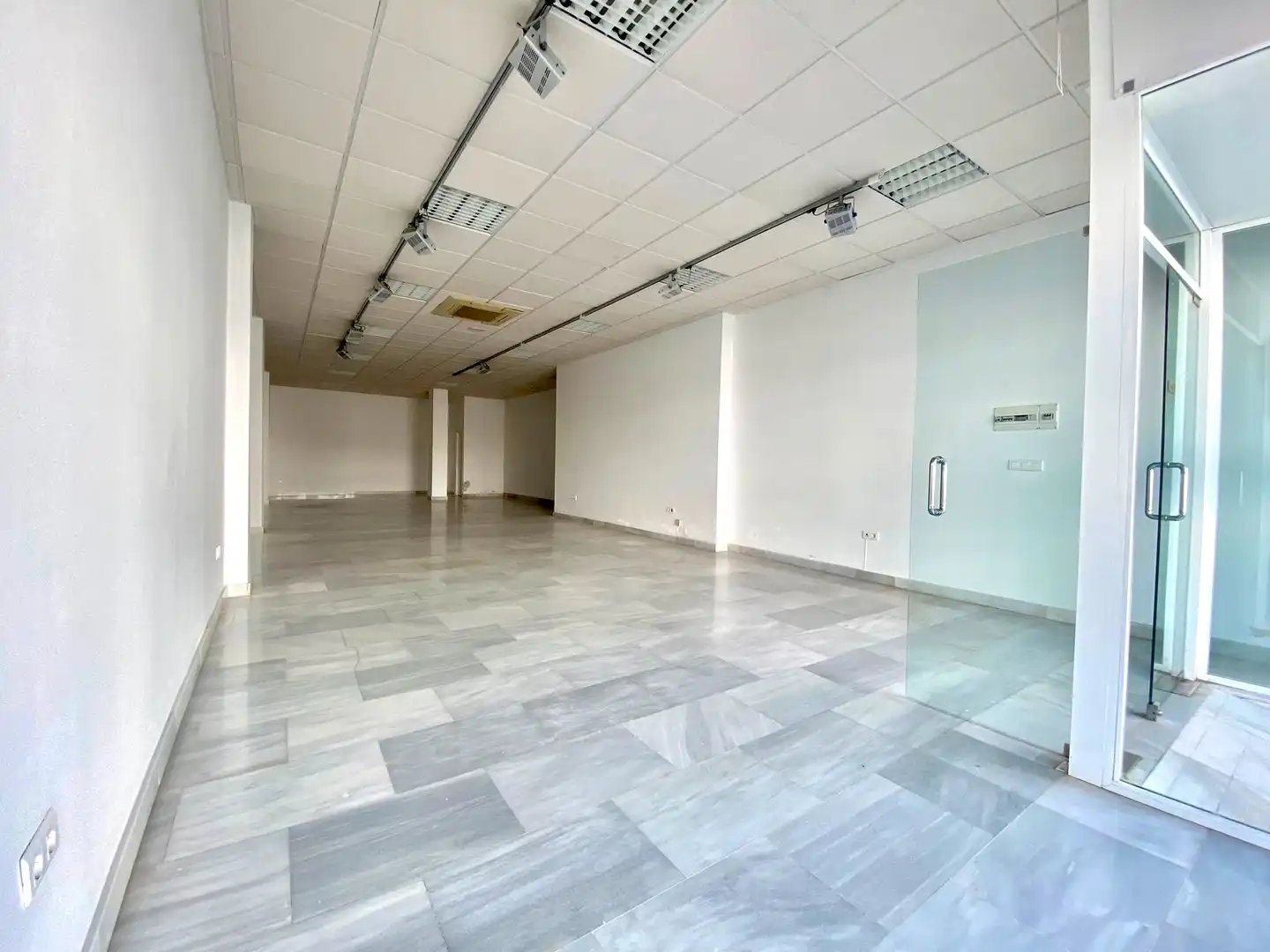 Local commercial à vendre à Estepa