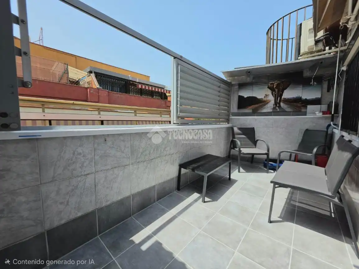 Terraza de Piso en venta en Santa Coloma de Gramenet con Aire acondicionado, Parquet y Terraza