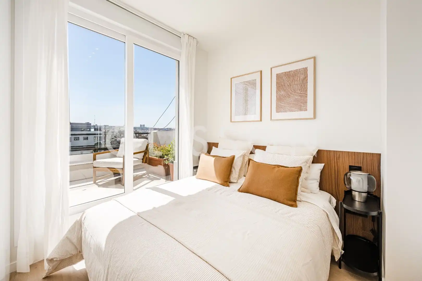 Habitación de Piso en venta en Madrid con Aire acondicionado, Calefacción y Jardín privado