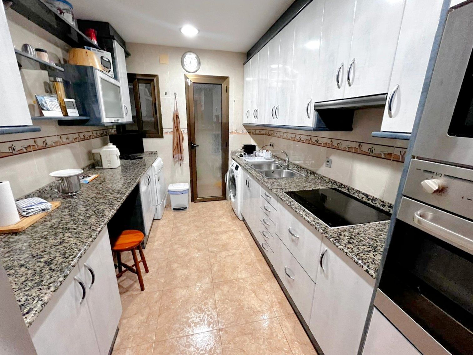 Kitchen of Flat for sale in El Prat de Llobregat  with Oven