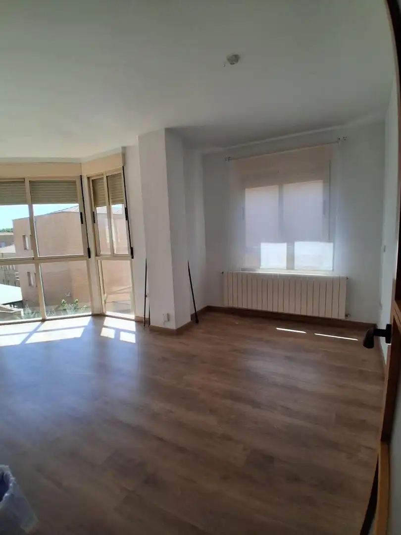 Sala de estar de Apartamento en venta en Albacete con Aire acondicionado, Calefacción y Amueblado