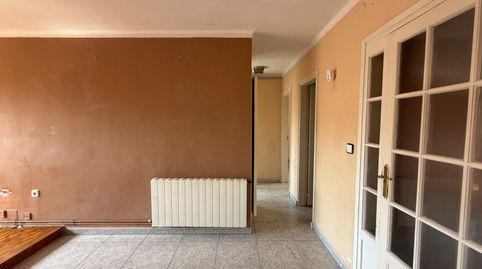 Photo 2 of Flat for sale in Ps Paisos Catalans, Veïnat, Salt