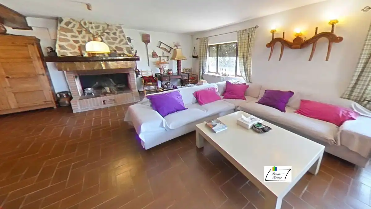 Sala de estar de Casa o chalet en venta en Muñogrande con Calefacción, Jardín privado y Trastero