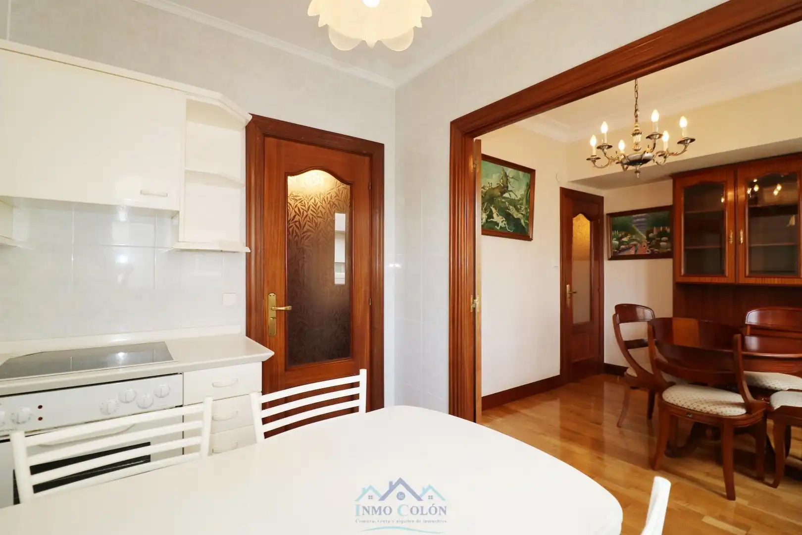 Comedor de Piso en venta en Irun  con Calefacción y Amueblado