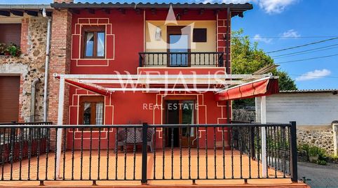 Foto 3 de Casa adosada en venda a Anaz, 49, Anaz - Sobremazas - San Vitores, Medio Cudeyo