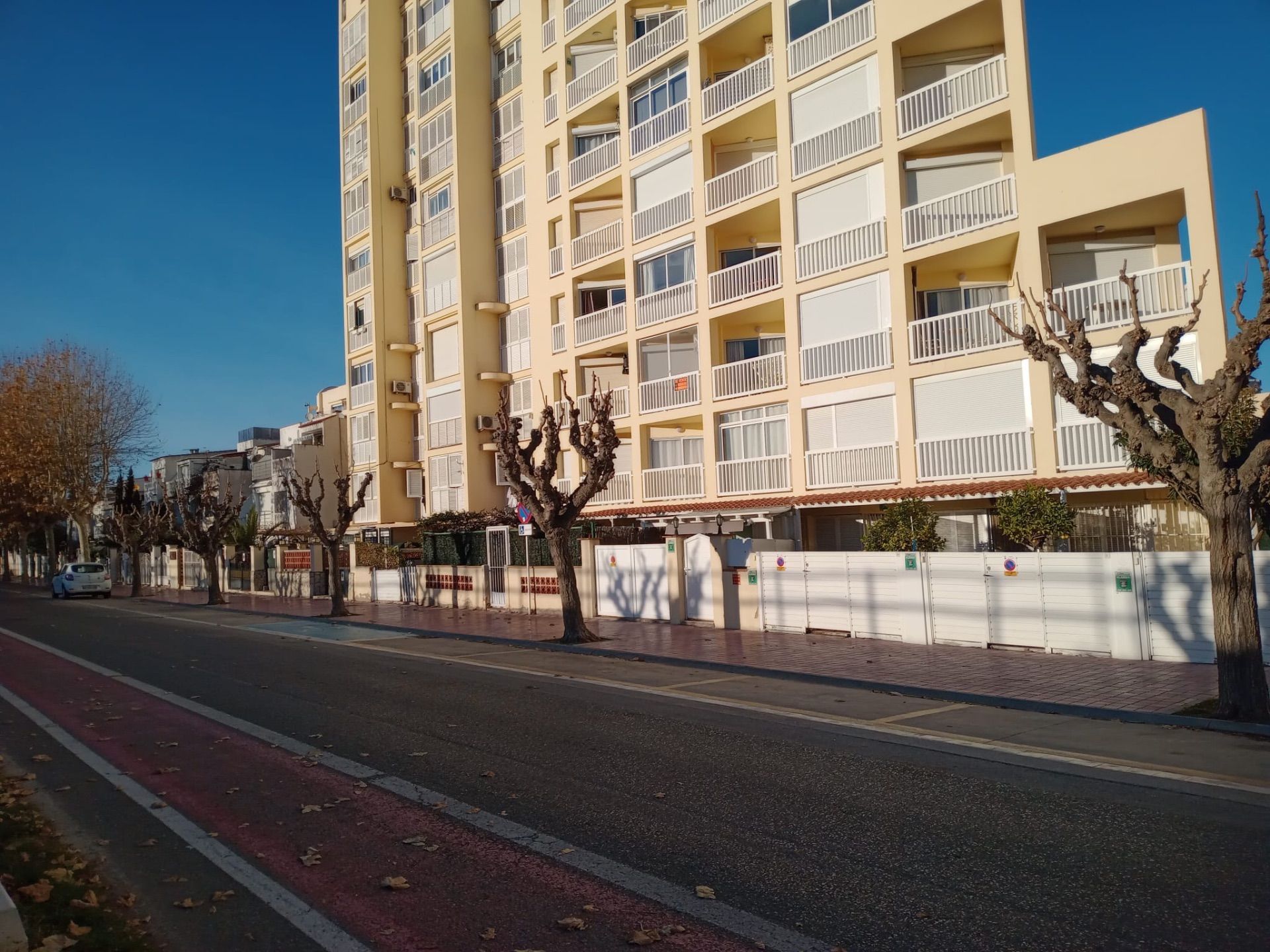 Exterior view of Study for sale in Empuriabrava  with Air Conditioner and Furnished