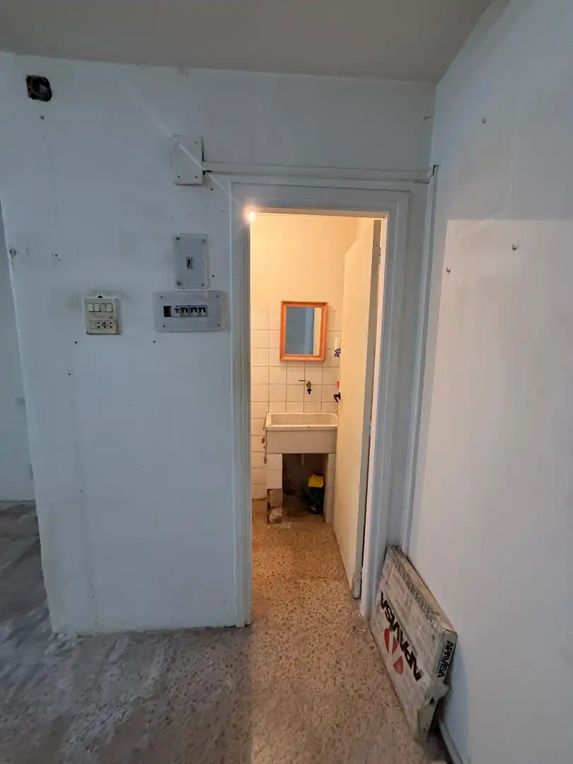 Badezimmer von Geschaftsraum zur Miete in Egia 