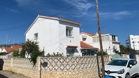 Foto 2 de Casa adosada en venda a Carrer Punta de la Ferrera, 5, Santa Margarita, Roses