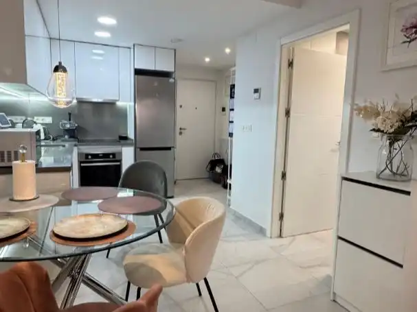 Cocina de Piso en venta en Torrevieja con Aire acondicionado, Terraza y Piscina