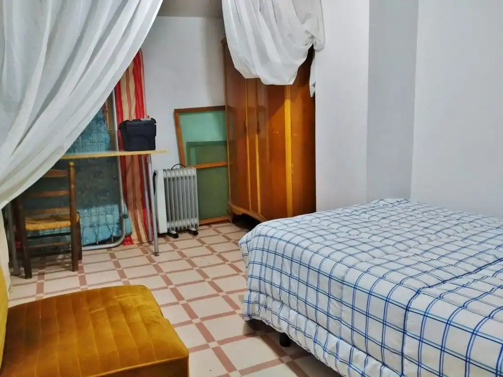 Habitación de Casa o chalet en venta en Andilla con Horno, Lavadora y TV