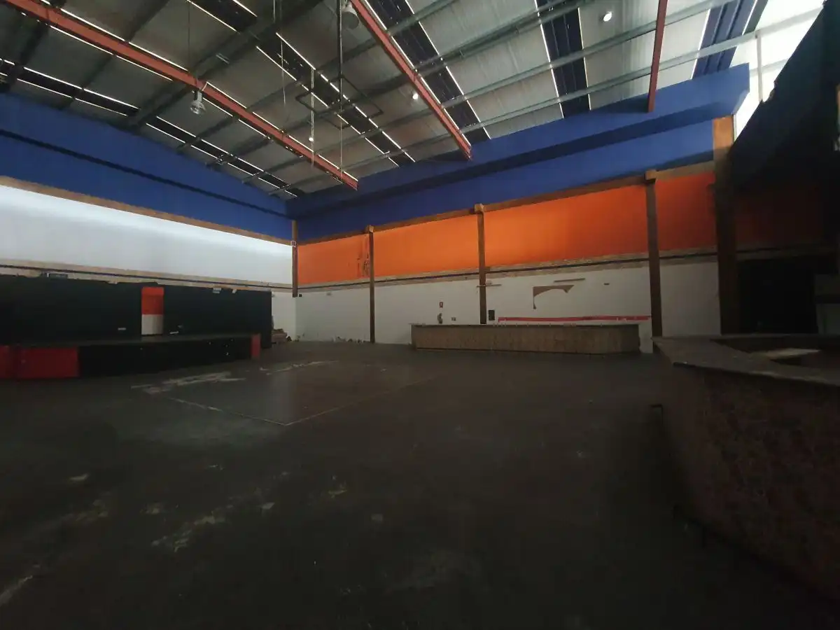 Industrial building for sale in Llaranes, imagen 10