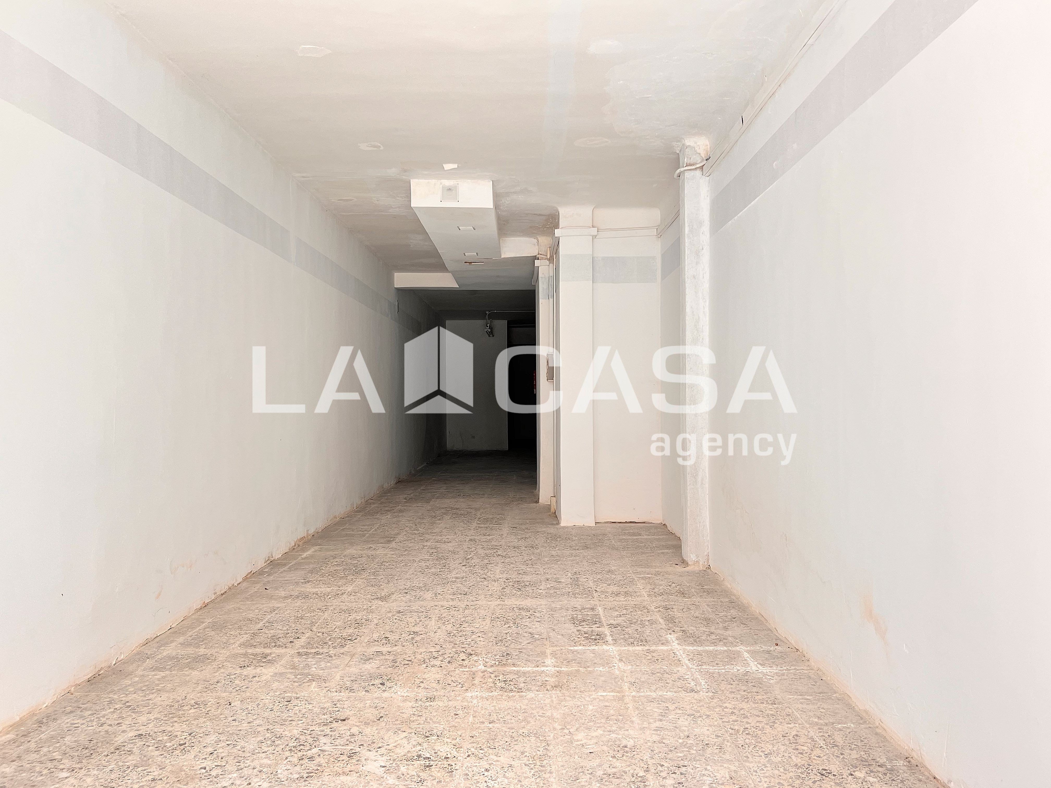 Premises for sale in Badalona