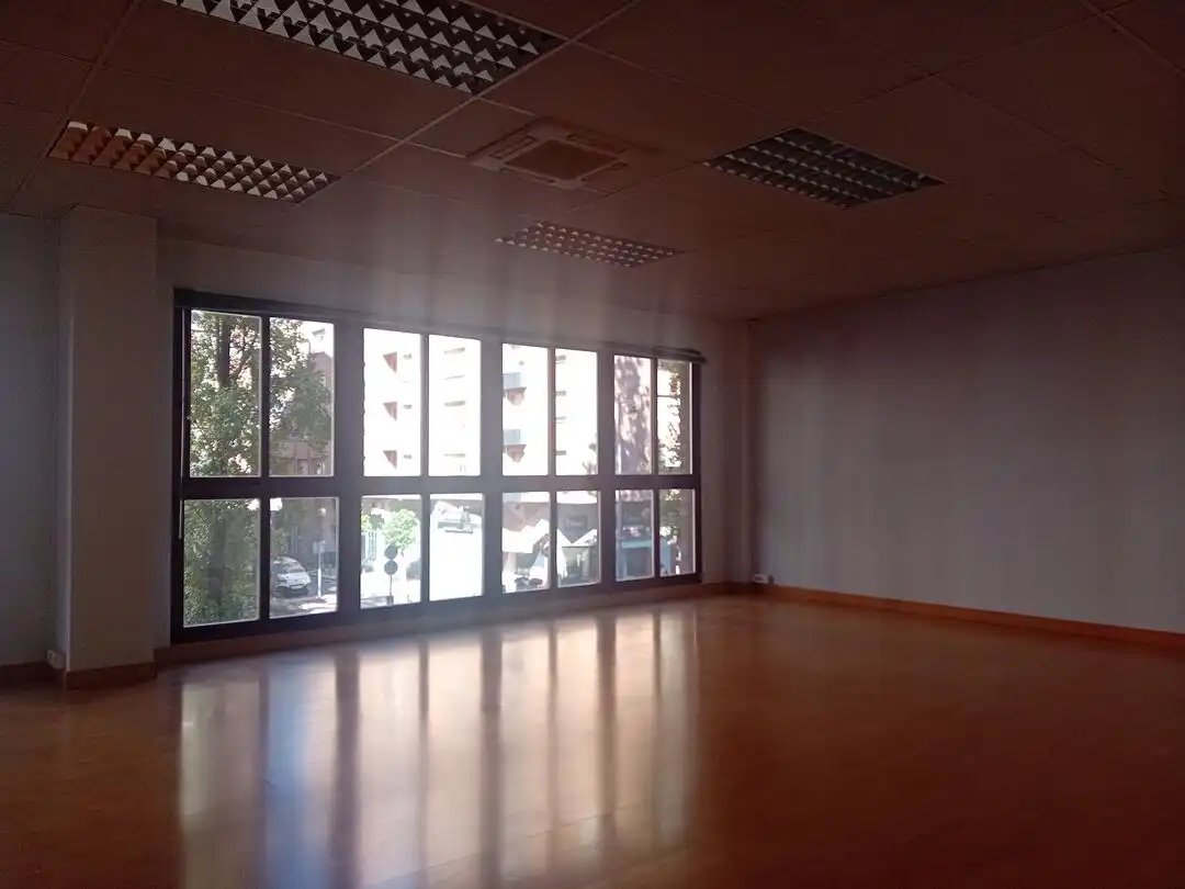 Office space with lift to rent in Calle Duques de Nájera, imagen 4