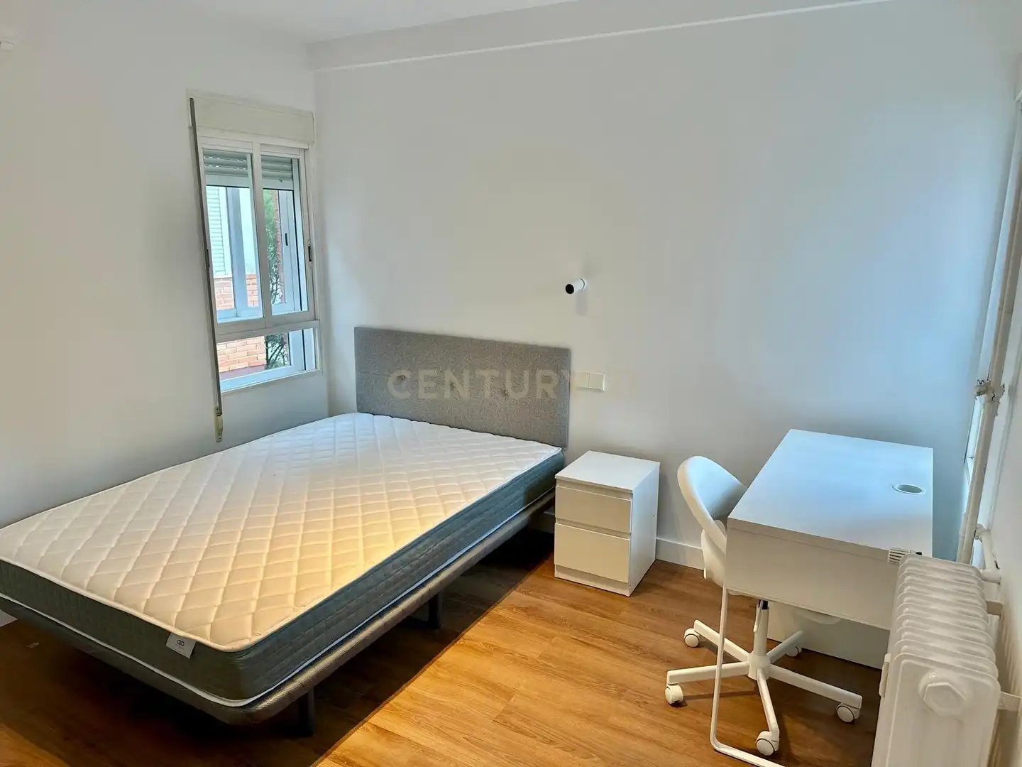 Dormitori de Apartament per a compartir en Madrid amb Aire condicionat, Forn i Rentadora