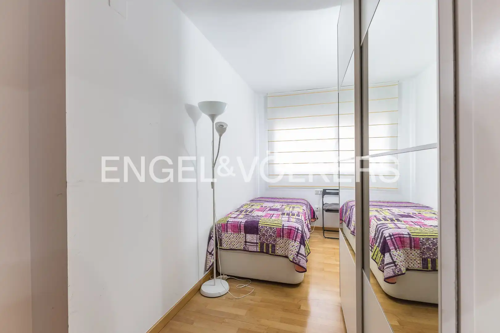 Bedroom of Flat for sale in Sabadell  with Air Conditioner, Heating and Parquet flooring
