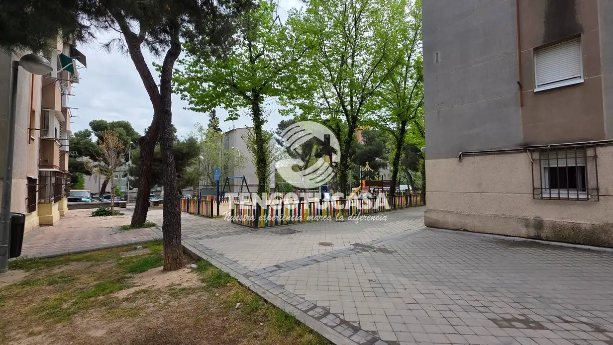 Exterior view of Flat for rent in Madrid  with Air Conditioner, Heating and Furnished