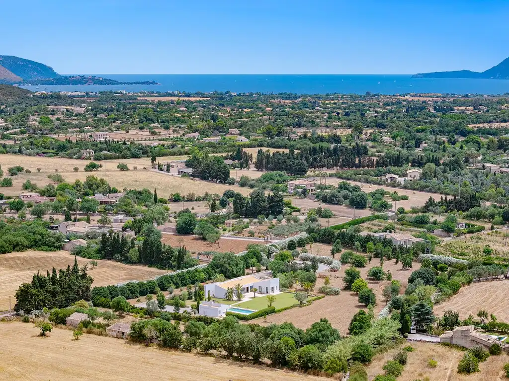 Country homes for sale in Pollença  with Air Conditioner, Heating and Private garden