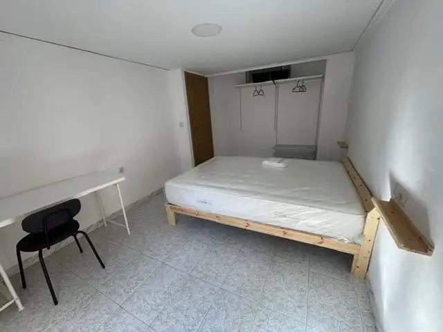 Bedroom of Flat for rent in Alcoy / Alcoi  with Furnished