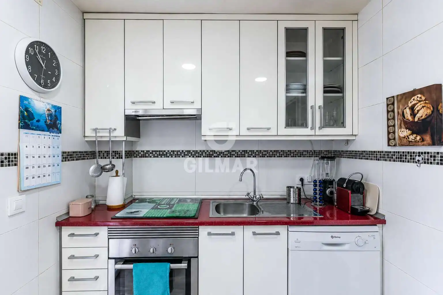 Kitchen of Flat for sale in Madrid  with Heating and Private garden