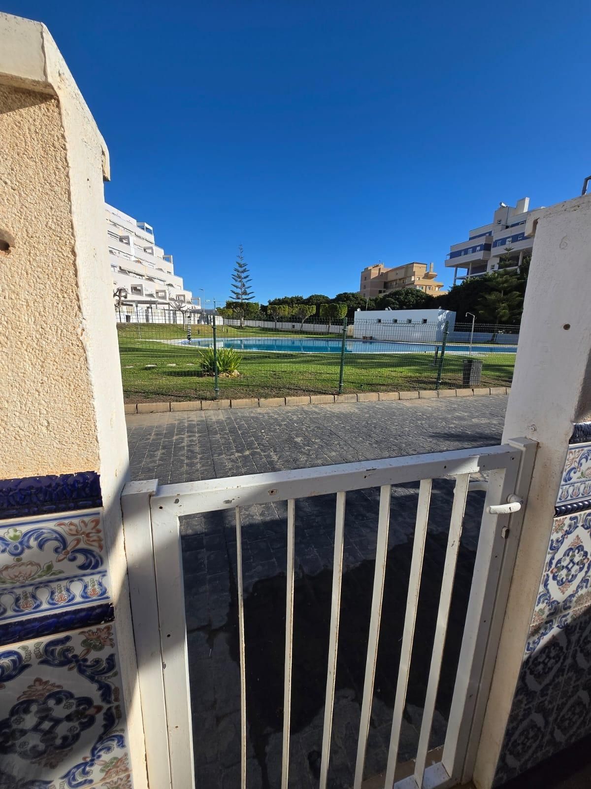 Exterior view of Duplex for sale in Roquetas de Mar  with Private garden, Terrace and Community pool