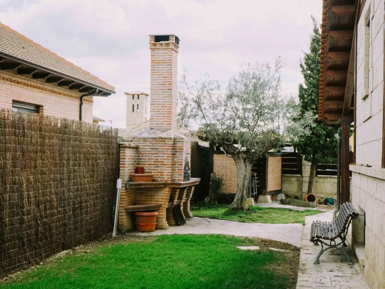 Garden of Houses for sale in Husillos , Palencia