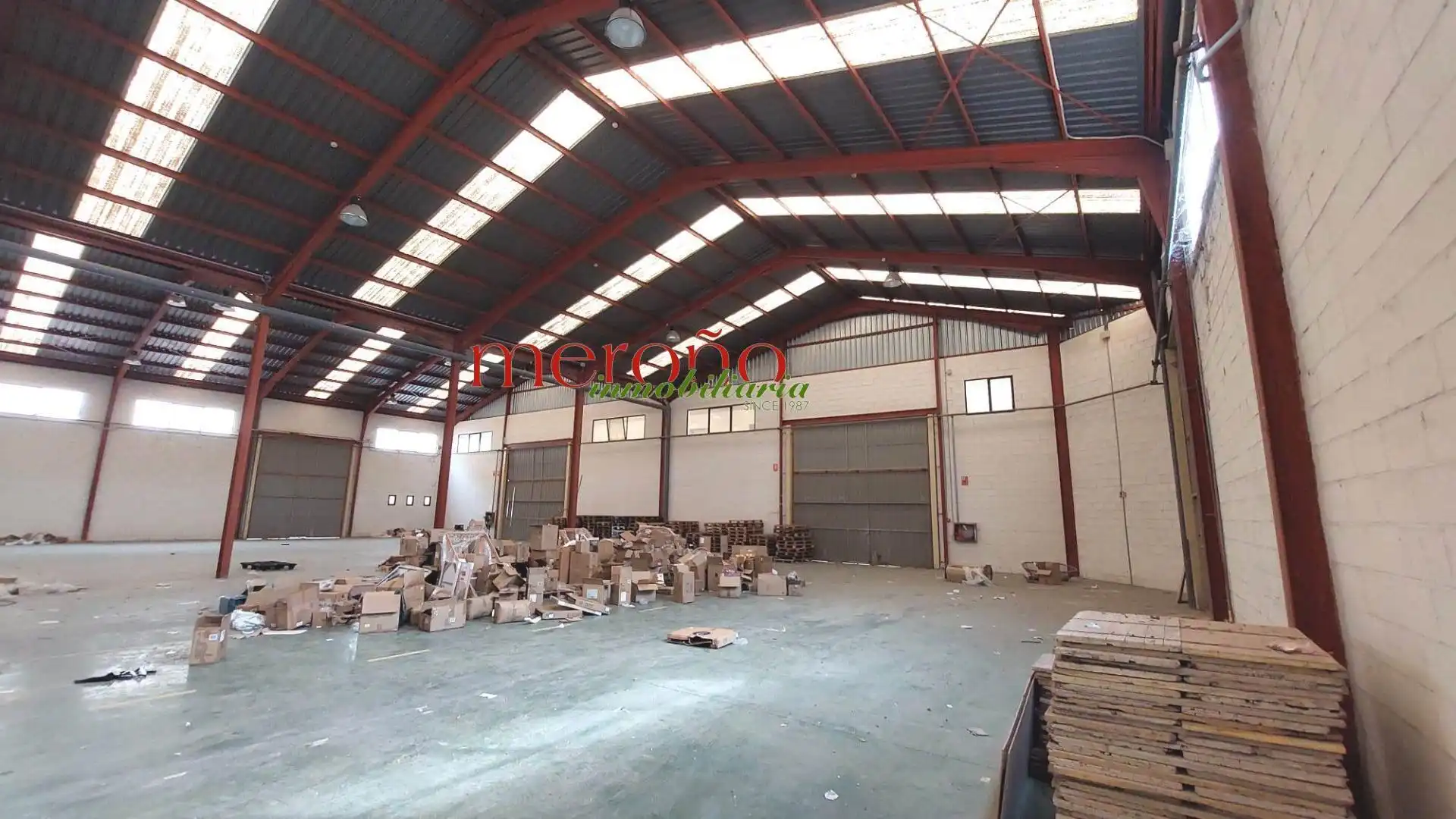 Nave industrial in vendita a Pedanías Este