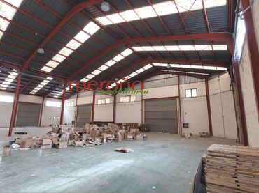 Nave industrielle à vendre à Pedanías Este