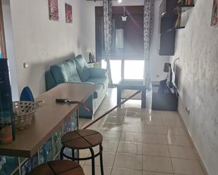 Sala d'estar de Apartament en venda en Algeciras amb Balcó