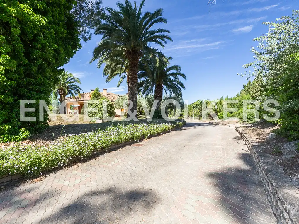 Exterior view of Houses for sale in Ontinyent  with Air Conditioner, Heating and Private garden