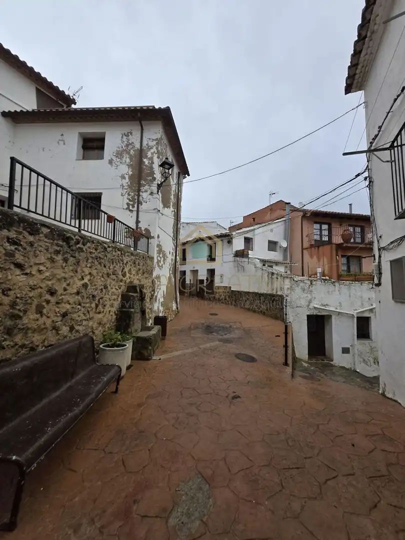 Vista exterior de Casa o chalet en venta en Torralba del Pinar
