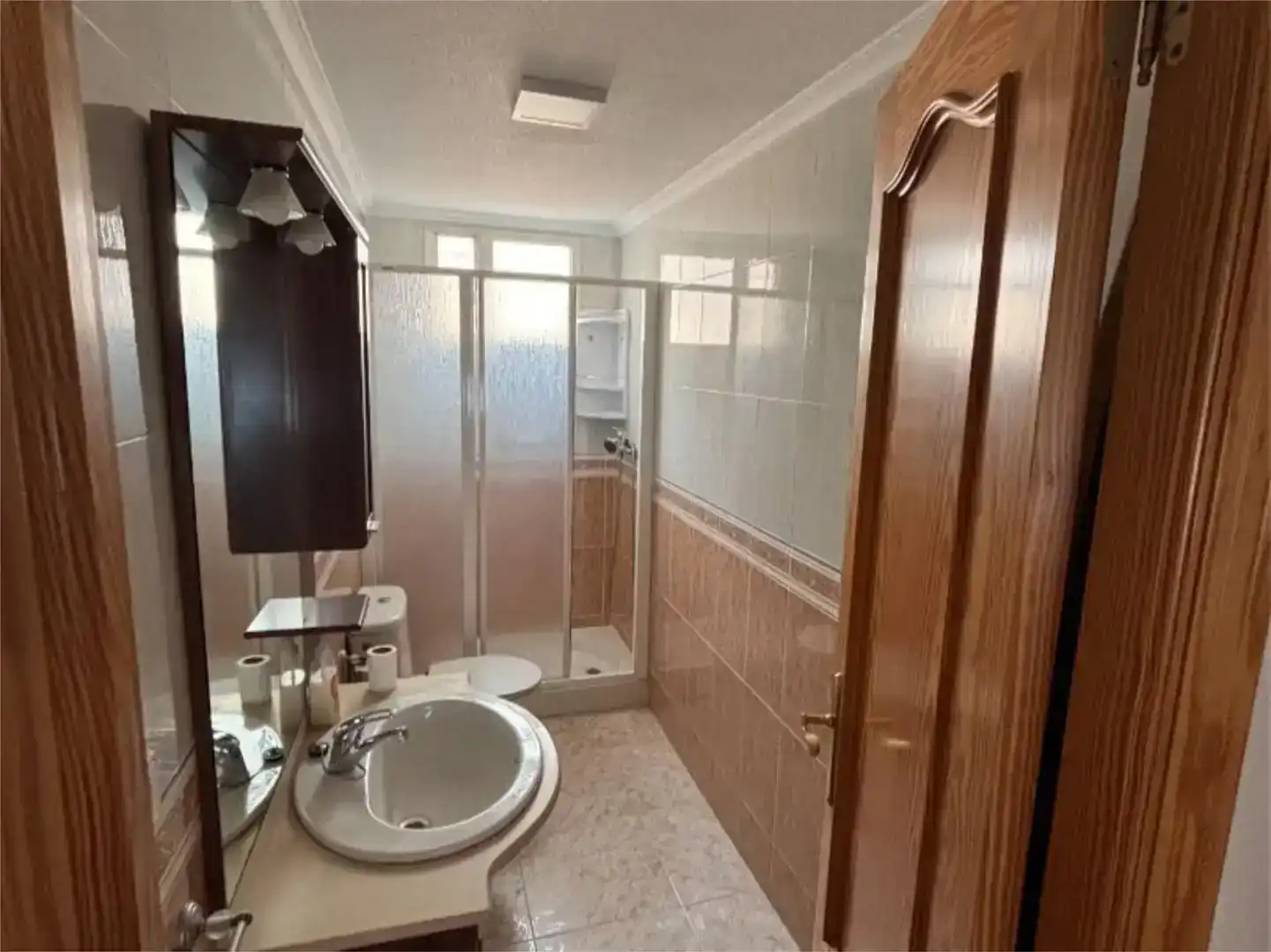 Bathroom of Flat for rent in Elche / Elx  with Furnished and Balcony