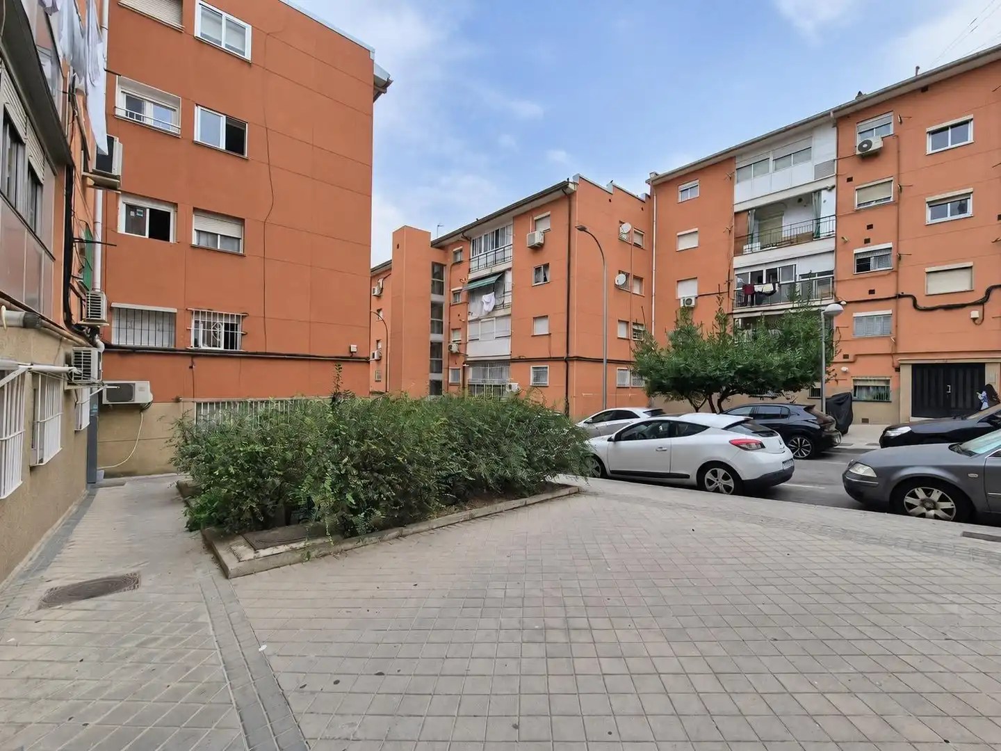Vista exterior de Piso en venta en Puente de Vallecas