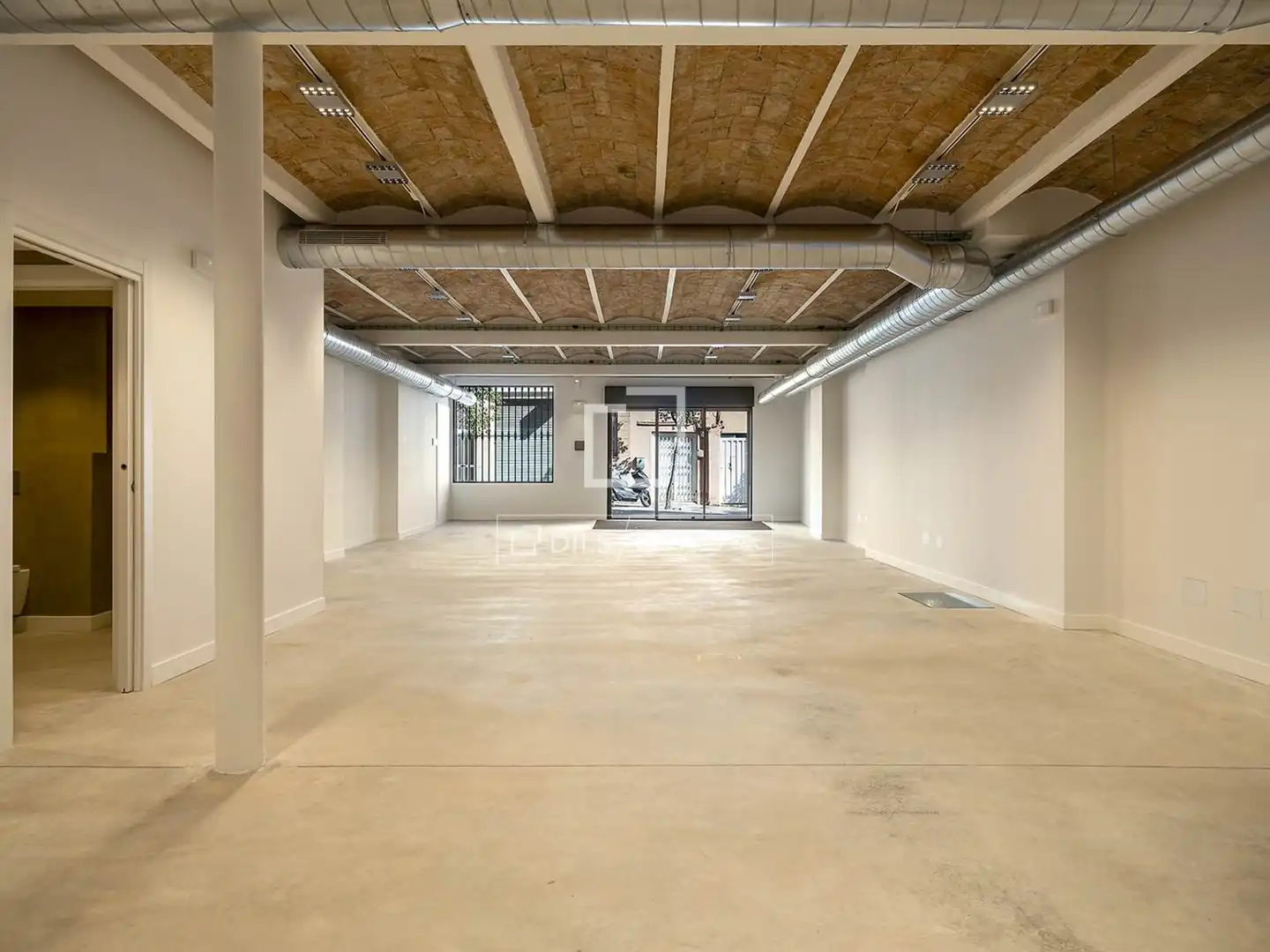 Loft zum Verkauf in Barcelona mit Klimaanlage und Heizung