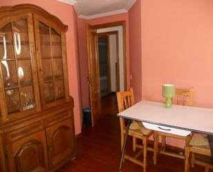 Bedroom of Flat to rent in Santiago de Compostela   with Heating, Furnished and Oven