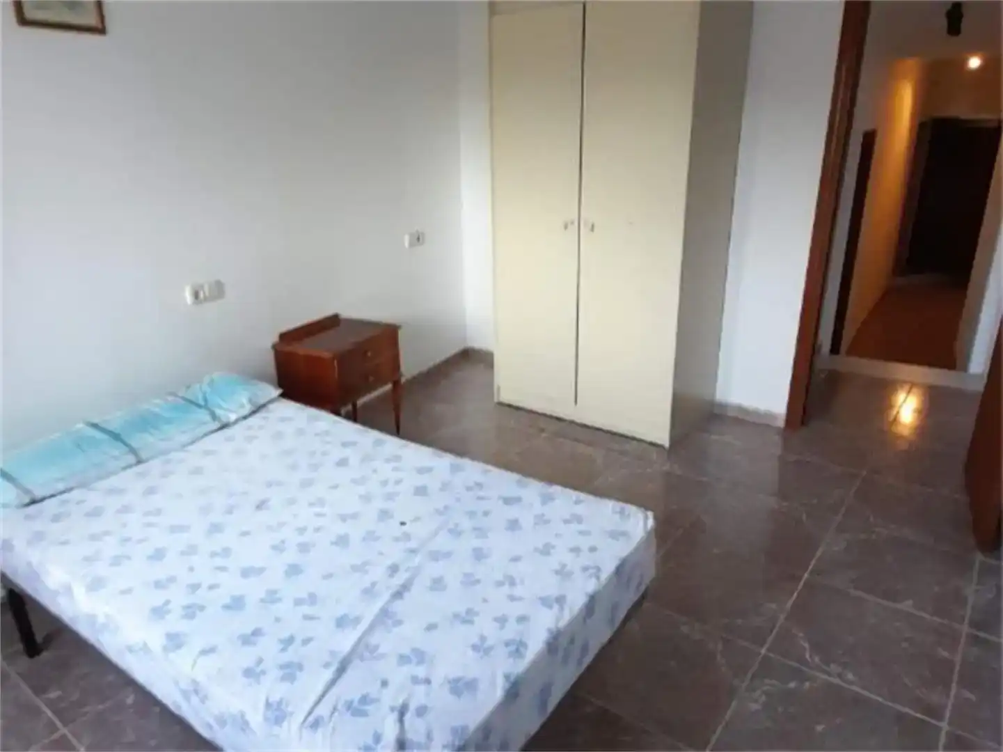 Dormitori de Planta baixa en venda en Villanueva de Algaidas amb Aire condicionat, Jardí privat i Traster