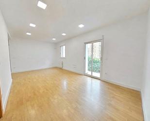 Living room of Flat to rent in  Valencia Capital  with Oven, Balcony and Pets allowed